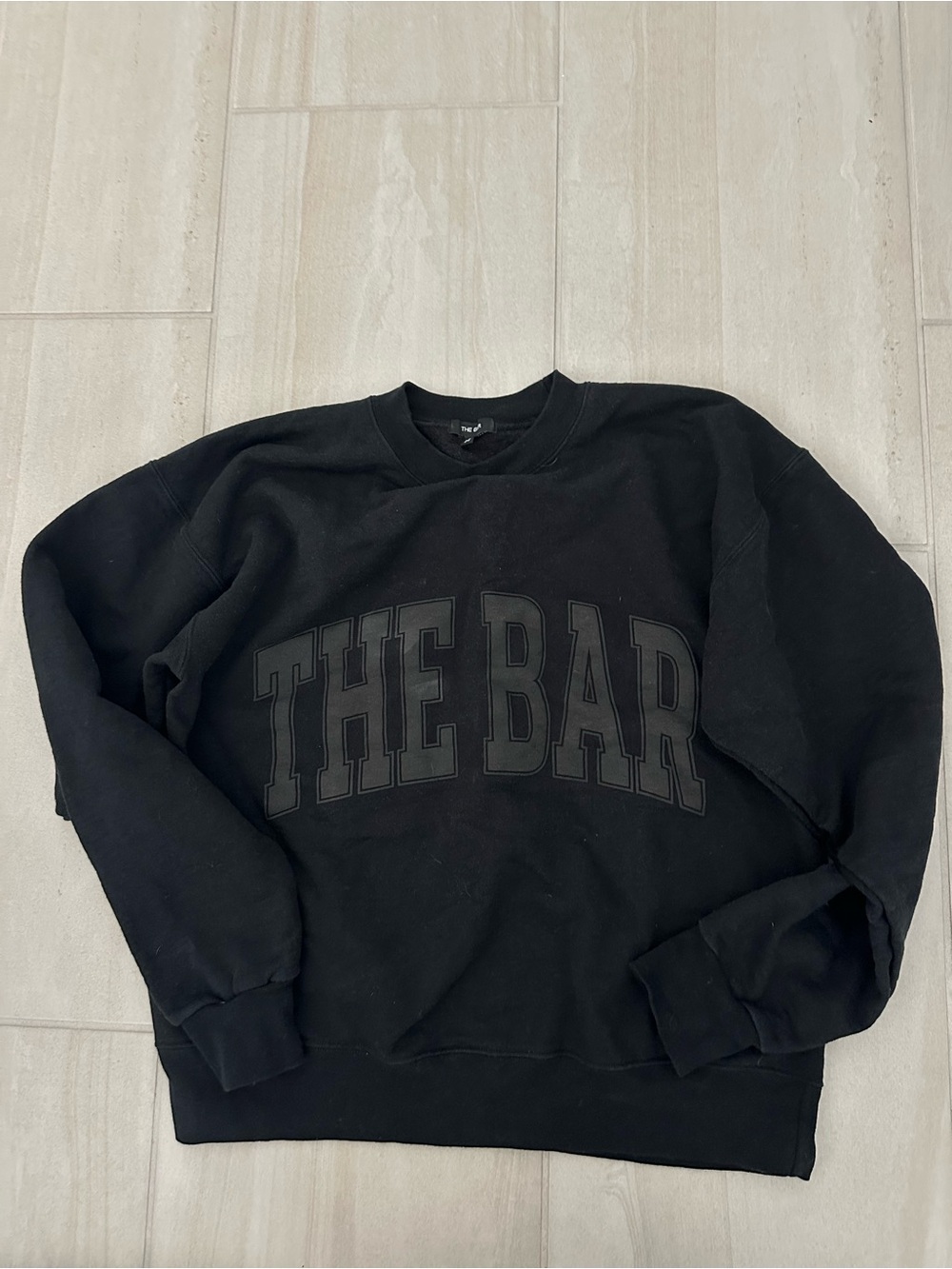 The Bar Black Crewneck Sweatshirt size medium - Picture 1 of 2